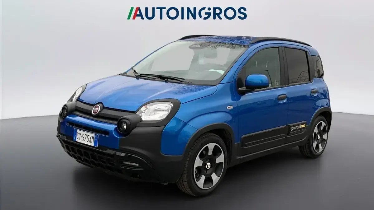Usata Fiat Panda Cross Cross 69 CV (50 kW) 2025 Utilitaria