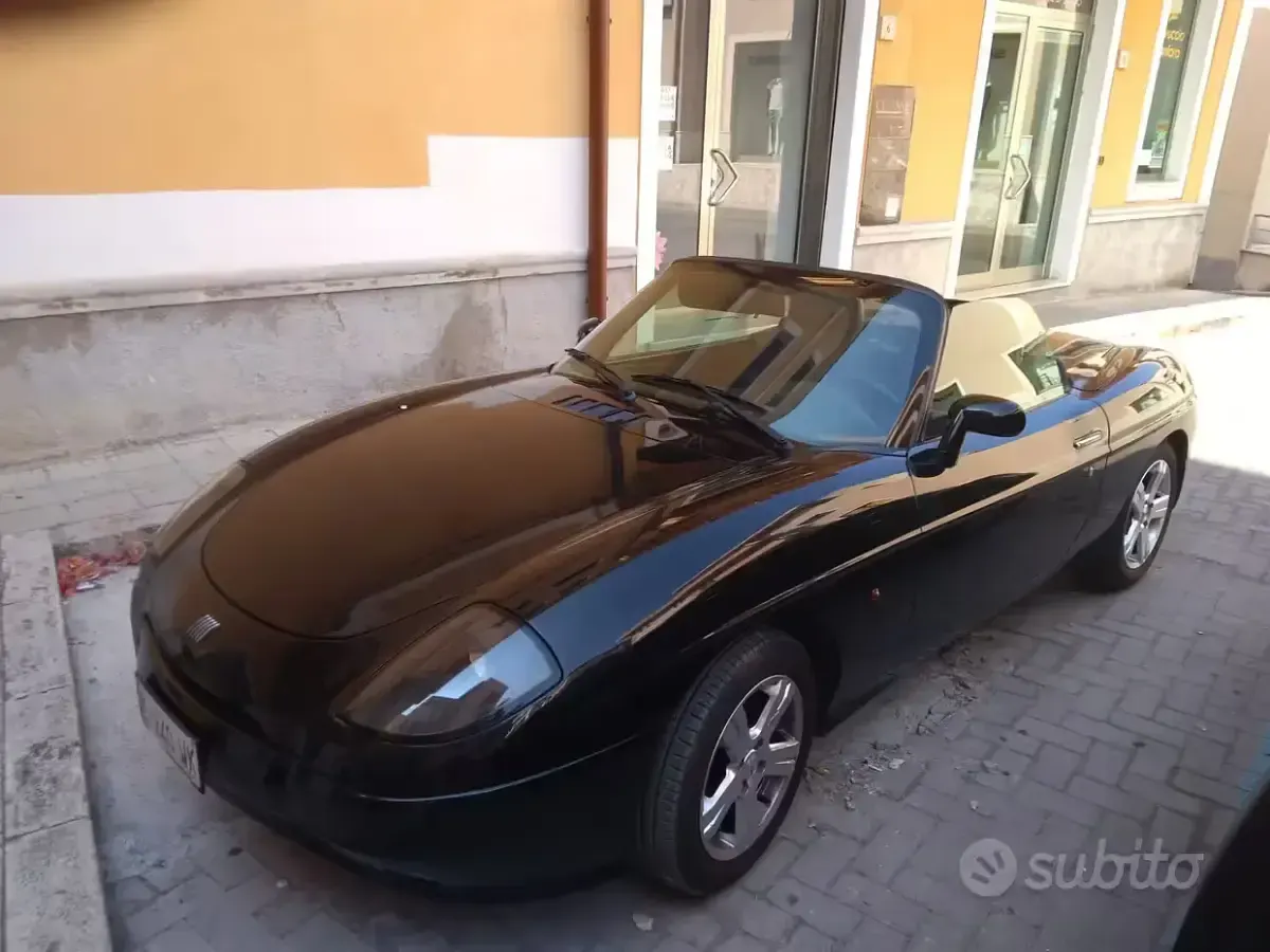 Usata Fiat Barchetta 131 CV (96 kW) 1995 Nero Cabrio