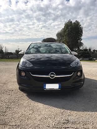 Usata Opel Adam Glam 70 CV (51 kW) 2013 Nero Utilitaria