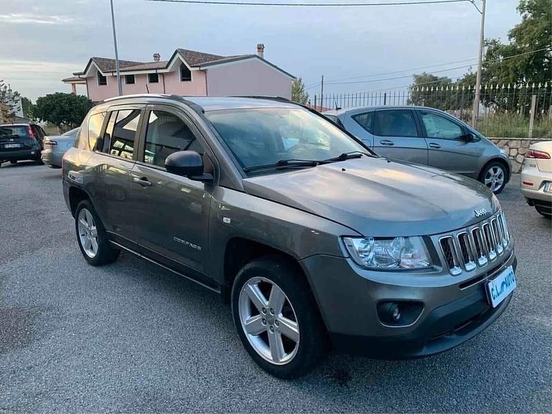 Usata Jeep Compass Limited 163 CV (119 kW) 2013 Grigio SUV