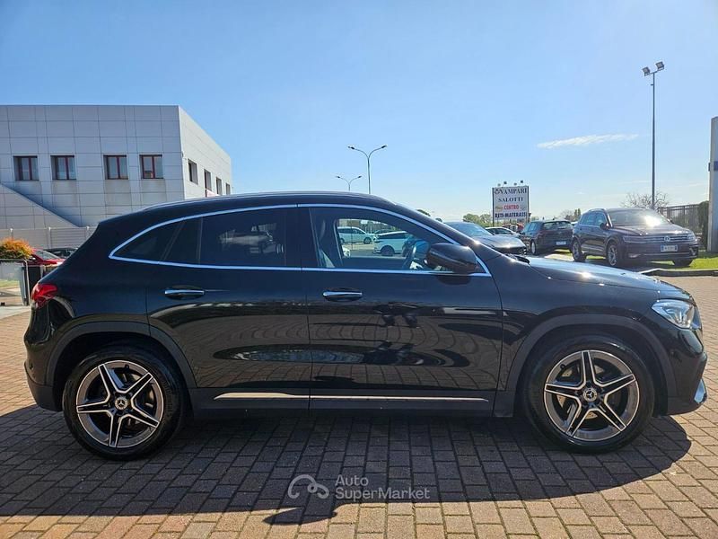 Usata Mercedes GLA220 Premium 190 CV (139 kW) 2022 Nero SUV