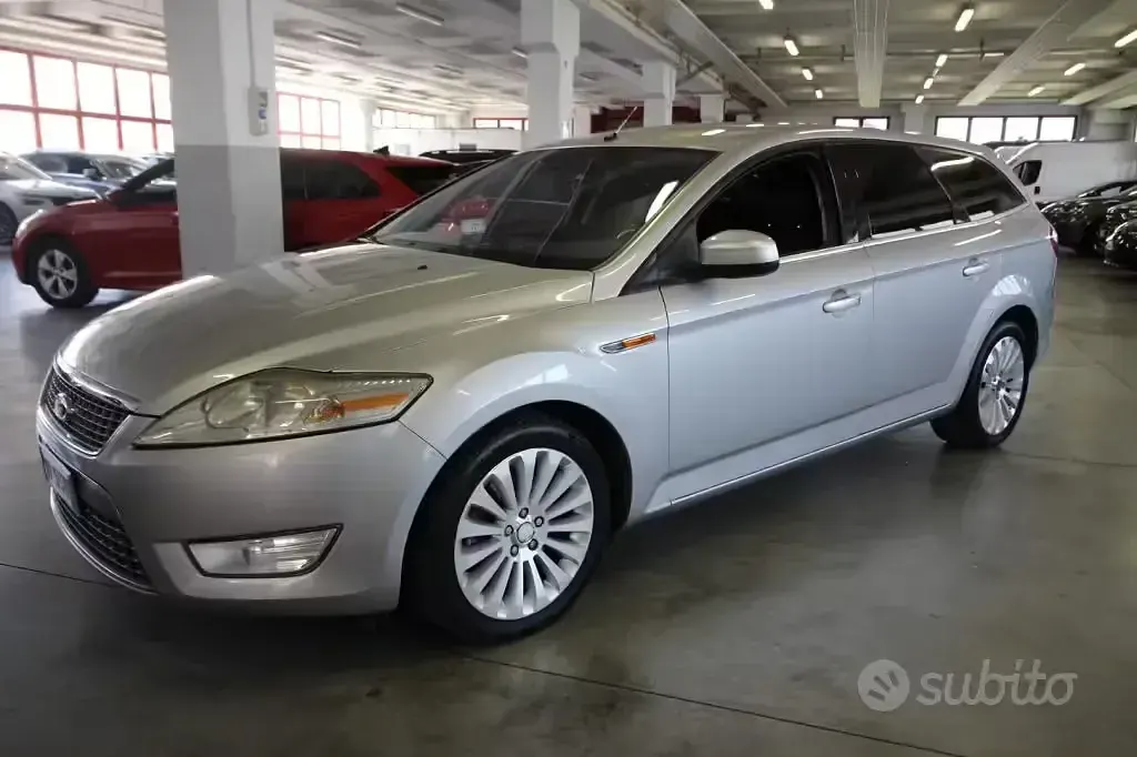 Usata Ford Mondeo 140 CV (102 kW) 2008 Grigio Station wagon