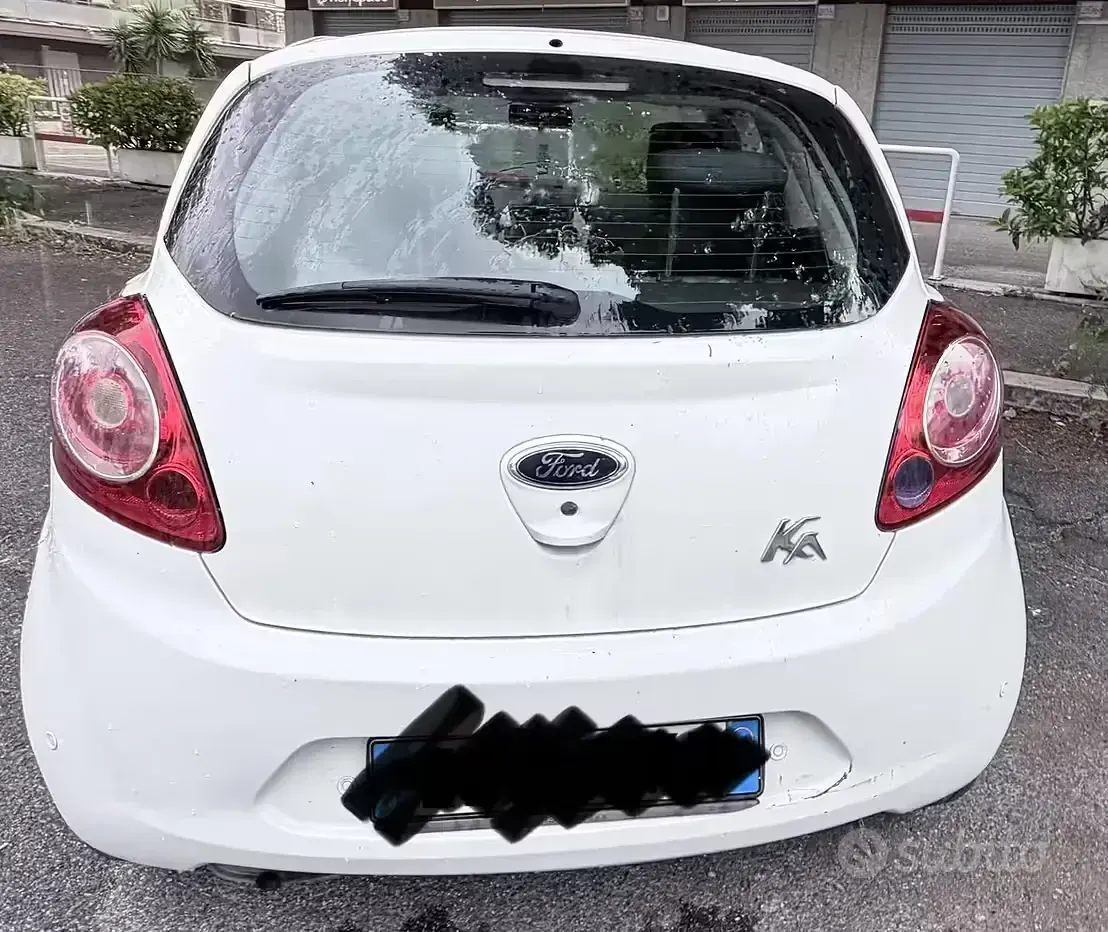 Usata Ford Ka 69 CV (50 kW) 2015 Bianco Berlina