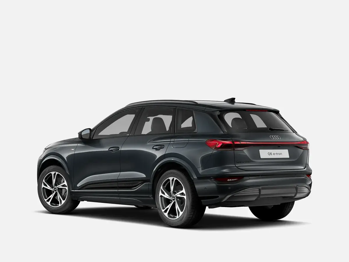 Nuova Audi Q6 e-tron S-Line 119 kW (163 CV) 2027 Grigio manhattan metallizzato SUV