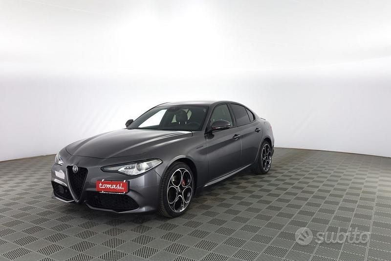 Usata Alfa Romeo Giulia Veloce 210 CV (154 kW) 2020 Grigio Berlina