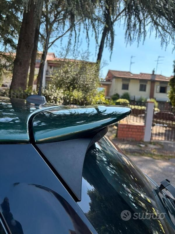Usata Mini One D Hype 95 CV (69 kW) 2016 Verde Utilitaria