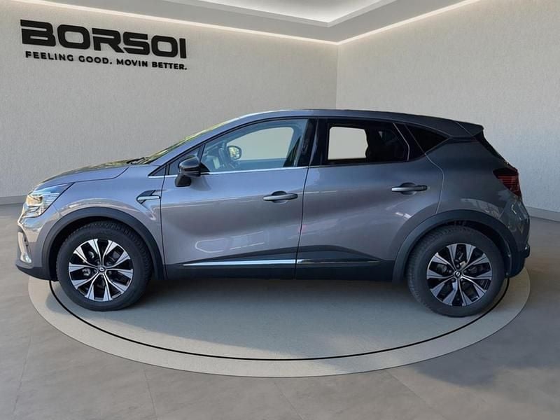 Usado Renault Captur Techno 94 CV (69 kW) 2023 Gris SUV
