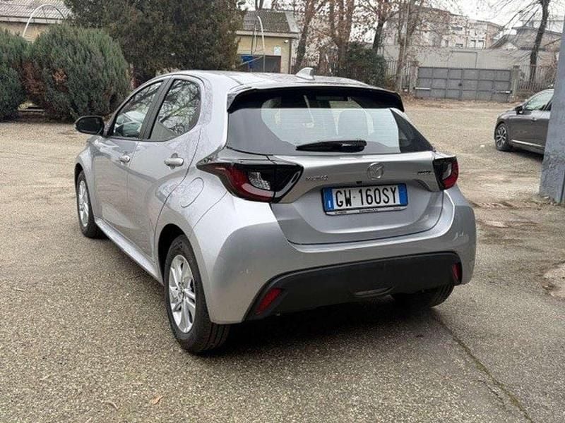 Usata Mazda 2 Center-Line 116 CV (85 kW) 2024 Argento Utilitaria