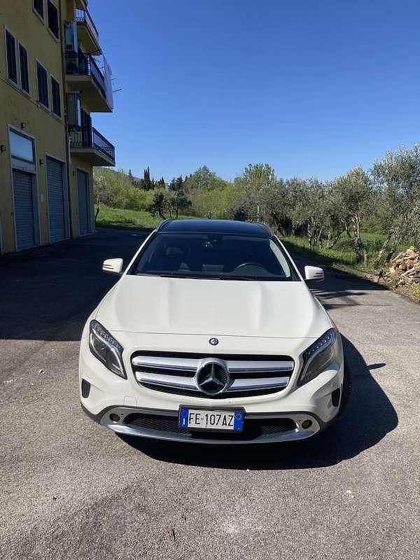 Usata Mercedes GLA180 109 CV (80 kW) 2016 SUV