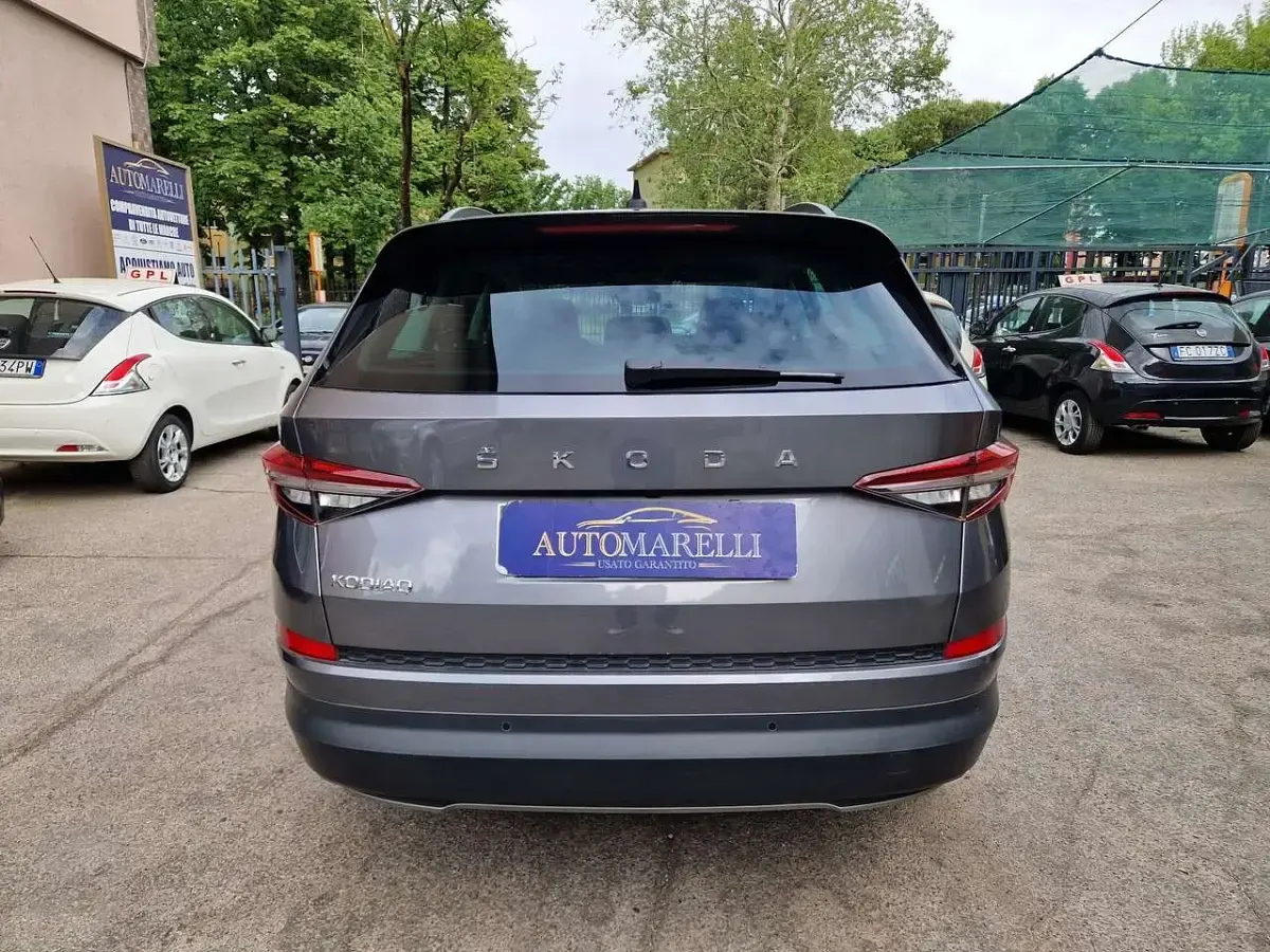 Usata Skoda Kodiaq Ambition 150 CV (110 kW) 2022 Grigio SUV