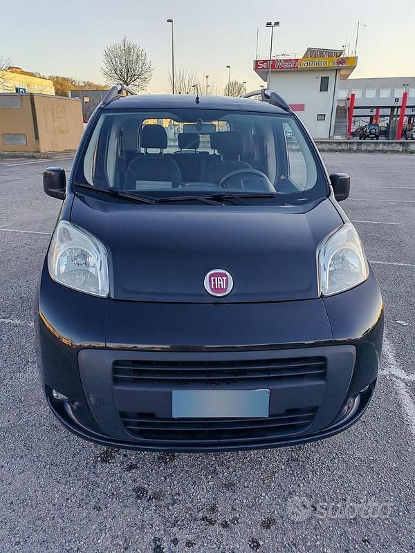 Usata Fiat Qubo Trekking 77 CV (56 kW) 2010 Nero Monovolume