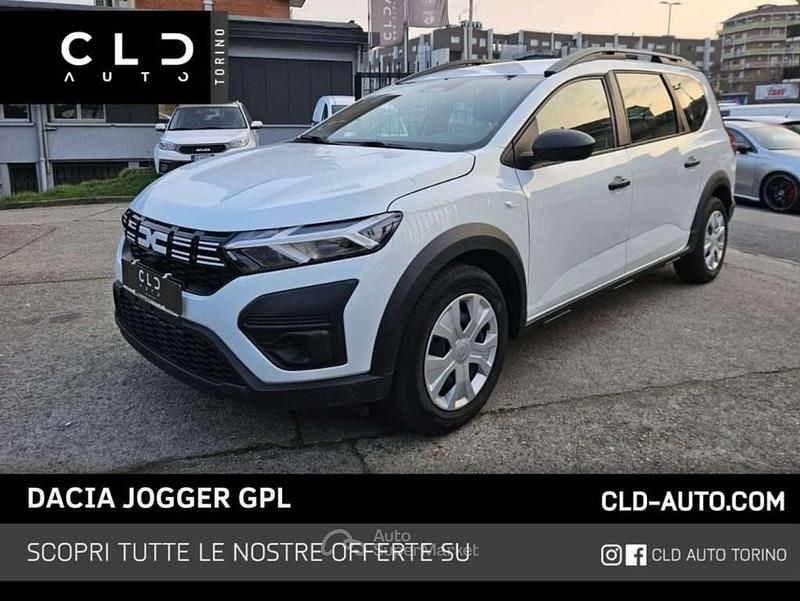 Usata Dacia Jogger 101 CV (74 kW) 2024 Bianco Monovolume