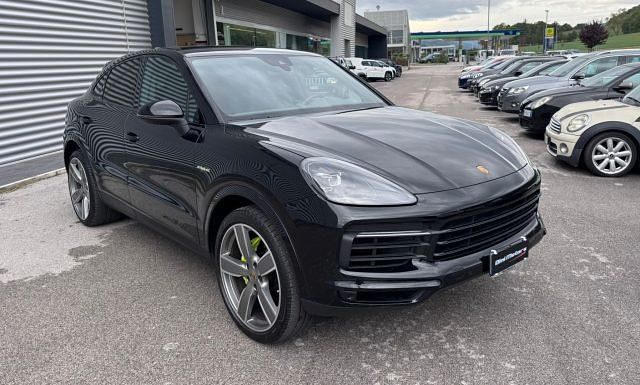Usata Porsche Cayenne 340 CV (250 kW) 2021 Nero SUV