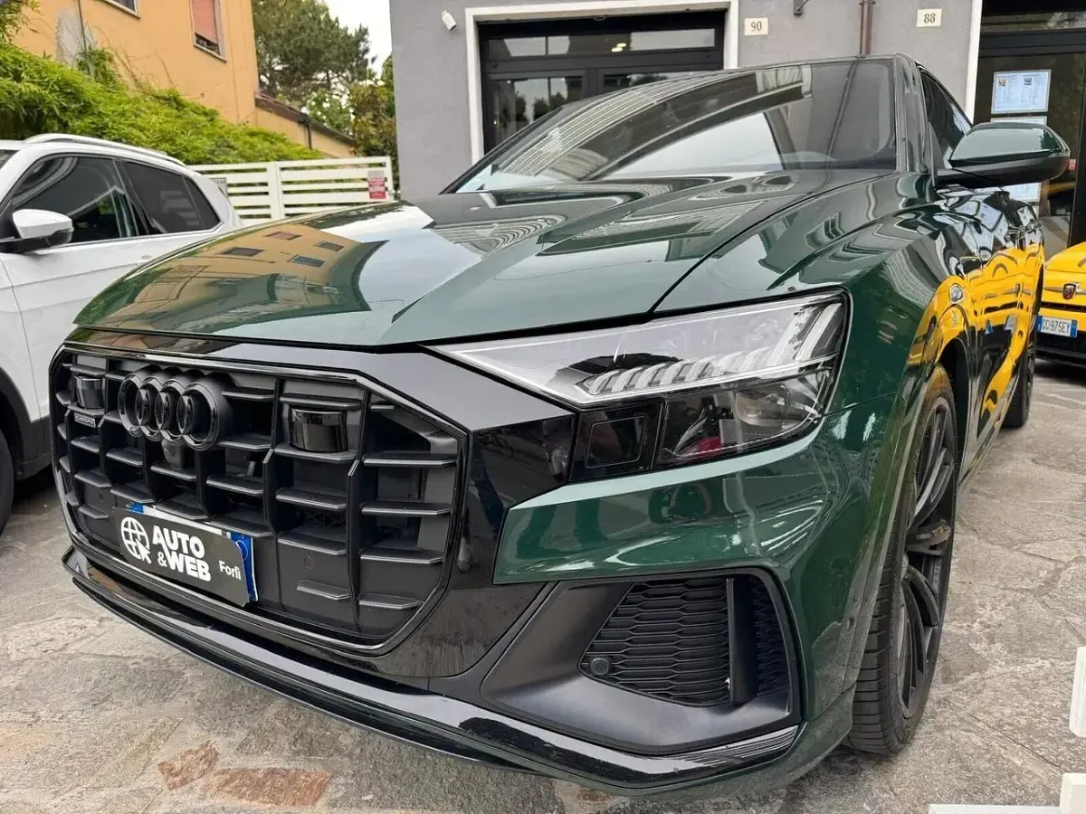 Usata Audi Q8 Sport 285 CV (209 kW) 2023 Verde SUV