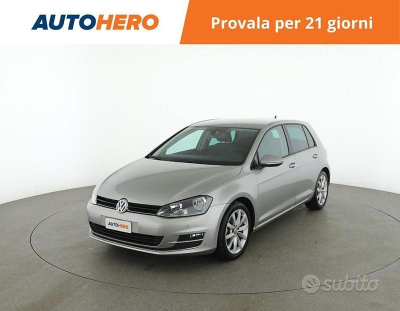 Grigio Usata 2015 VW Golf Highline Tre volumi | 14.899 € (Buon prezzo) - Immagine 1/2