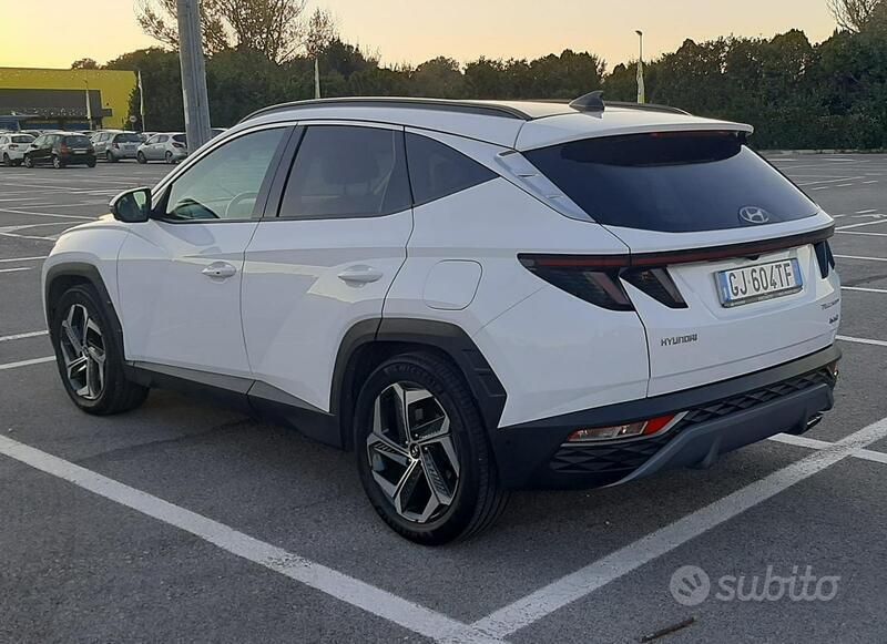Usata Hyundai Tucson 230 CV (169 kW) 2022 Bianco SUV