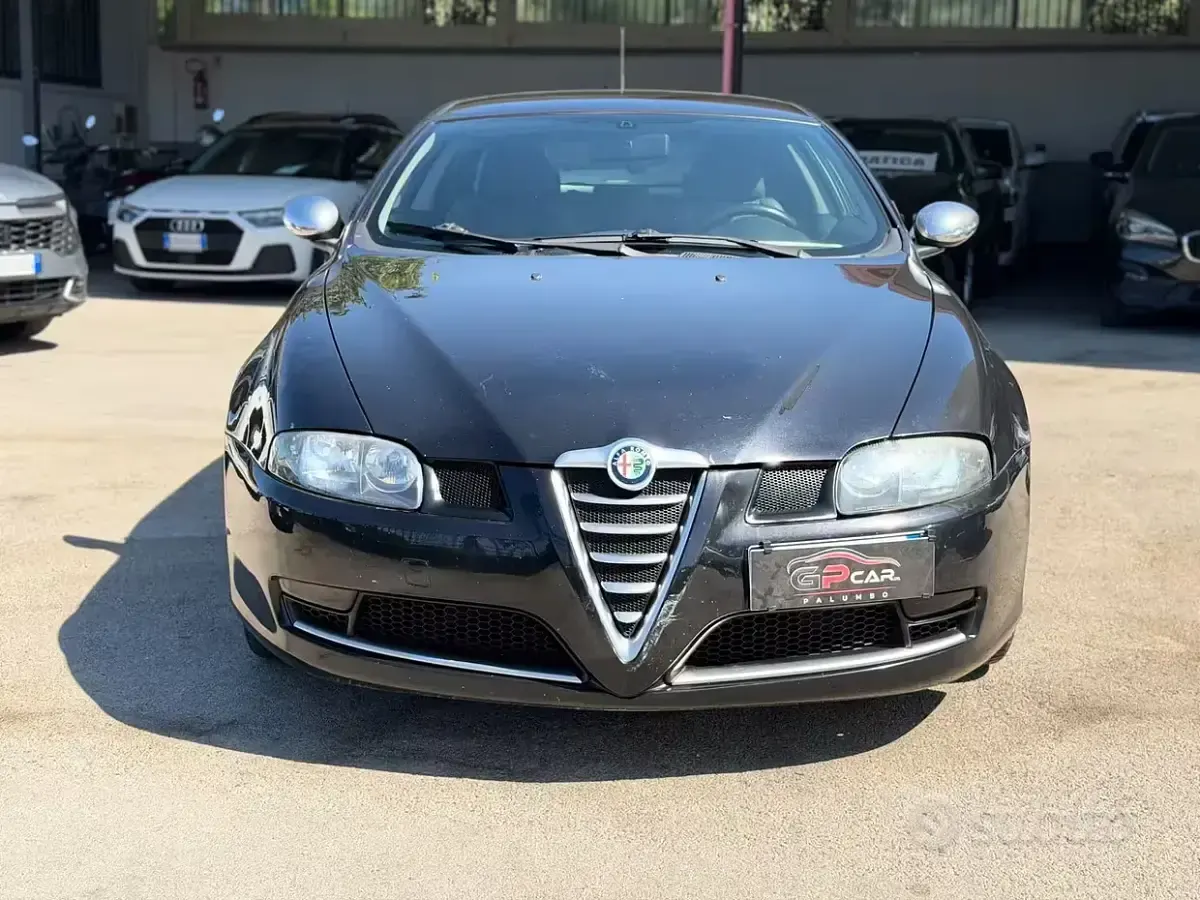 Usata Alfa Romeo GT Distinctive 150 CV (110 kW) 2009 Nero Coupé