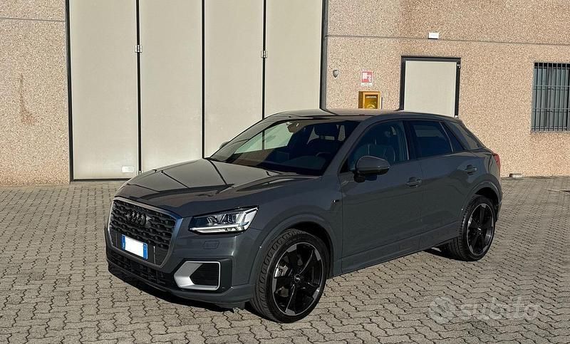 Usata Audi Q2 Comfort 150 CV (110 kW) 2017 Grigio SUV