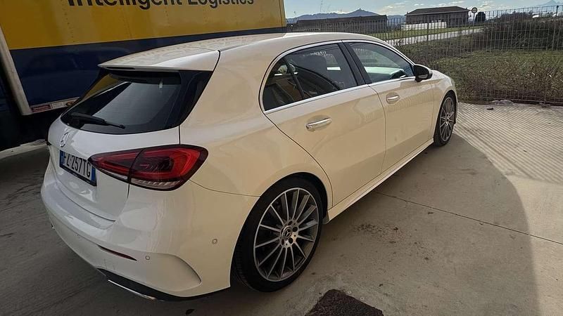 Käytetty Mercedes A250 AMG 224 HP (164 kW) 2018 Sedan