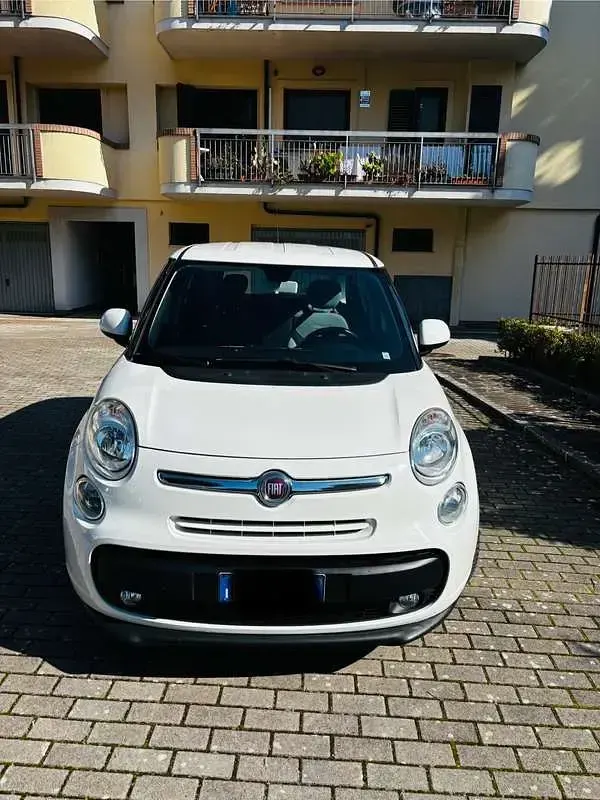 Usata Fiat 500L Lounge 95 CV (69 kW) 2017 Bianco Monovolume