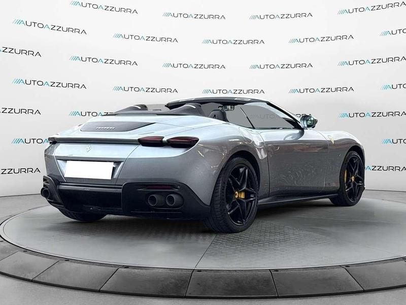 Usata Ferrari Roma 620 CV (456 kW) 2024 Grigio Cabrio