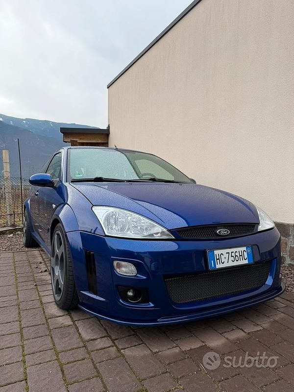 Usata Ford Focus RS 2003 Blu Berlina