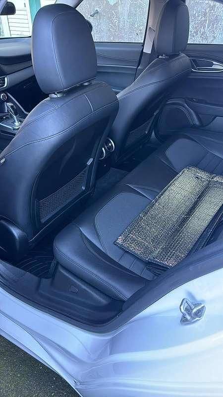Usata Alfa Romeo Giulia Business 179 CV (131 kW) 2017 Berlina