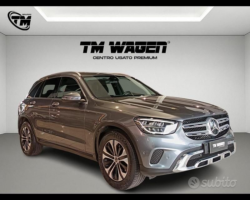 Usata Mercedes GLC220 Business 194 CV (142 kW) 2021 Grigio SUV