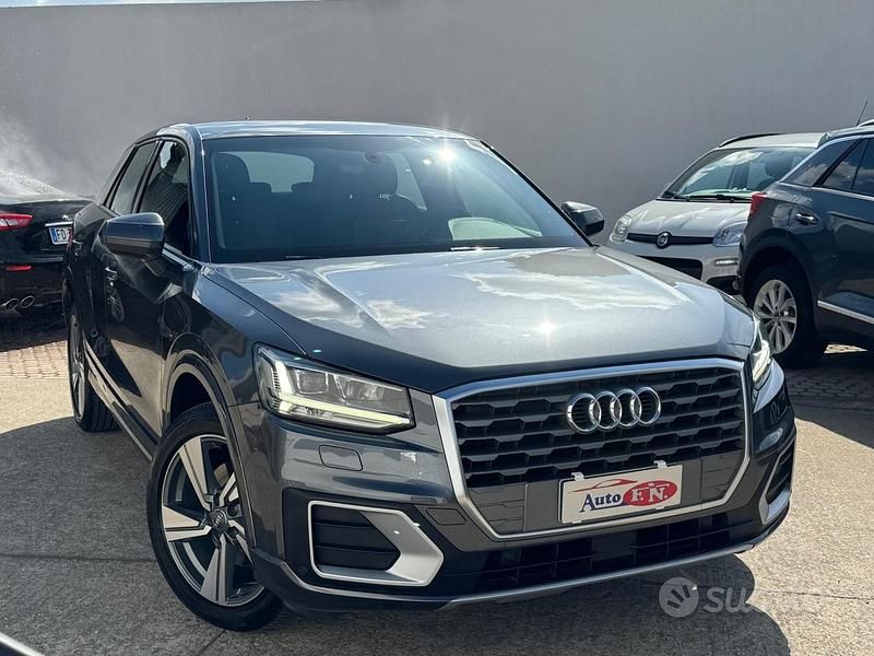Usata Audi Q2 S-Line 116 CV (85 kW) 2019 Grigio SUV