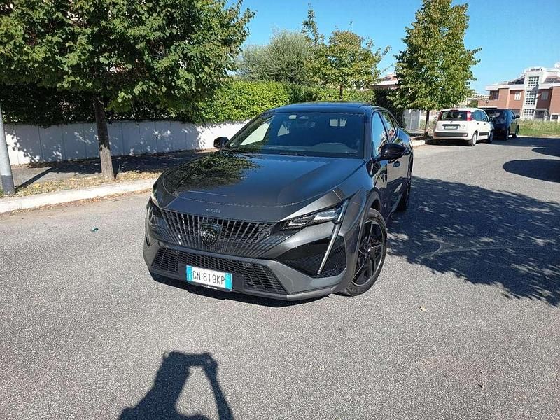 Usata Peugeot 408 GT 131 CV (96 kW) 2023 Berlina