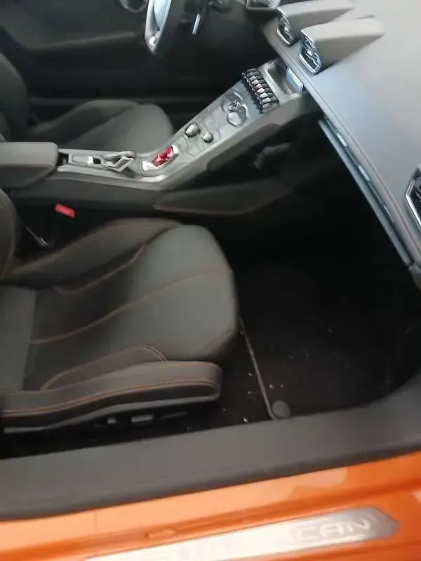 Usata Lamborghini Huracán 579 CV (425 kW) 2019 Arancione Coupé