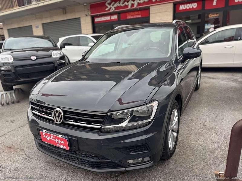 Usata VW Tiguan Business 150 CV (110 kW) 2018 Grigio SUV