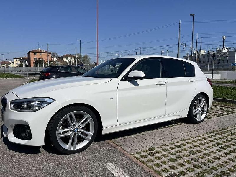 Usata BMW 114 95 CV (69 kW) 2016 Bianco Utilitaria
