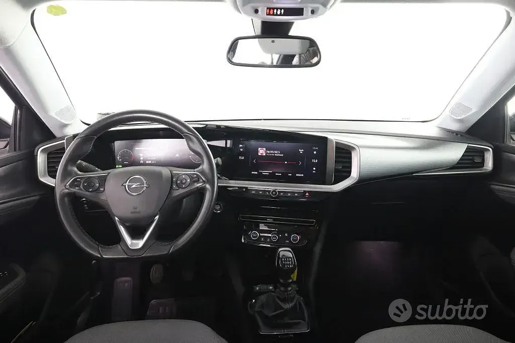 Usata Opel Mokka Elegance 101 CV (74 kW) 2022 Grigio SUV