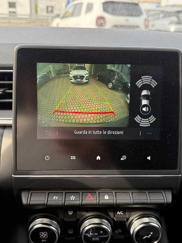 Usata Renault Captur Techno 143 CV (105 kW) 2023 Grigio SUV