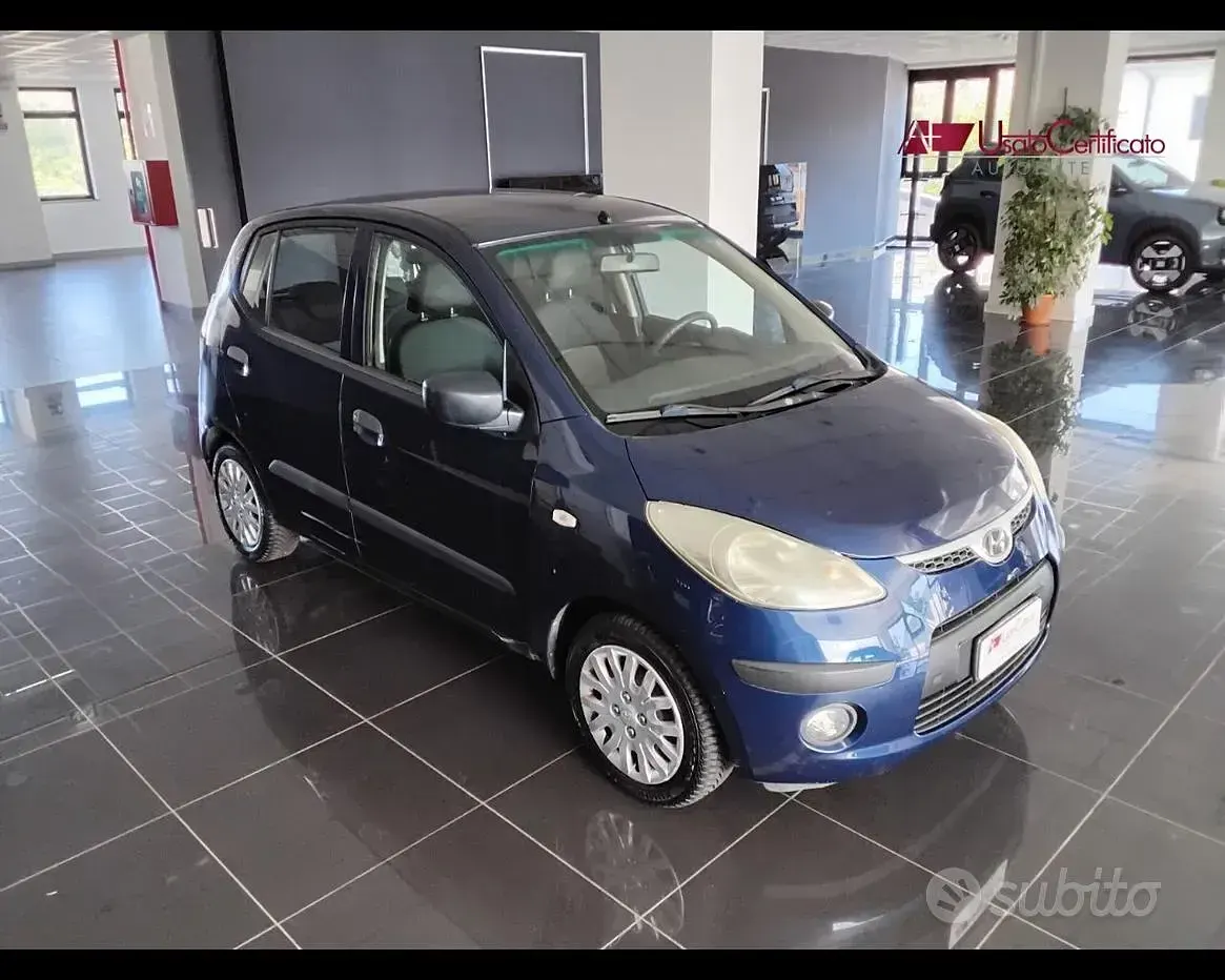 Usata Hyundai i10 66 CV (48 kW) 2010 Bluazzurro Utilitaria