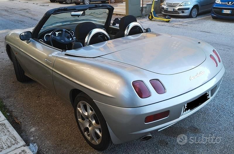 Usata Fiat Barchetta 130 CV (95 kW) 1997 Grigio Cabrio