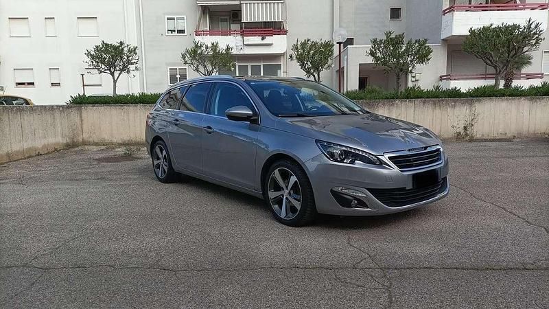 Usata Peugeot 308 Allure 120 CV (88 kW) 2017 Argento Station wagon