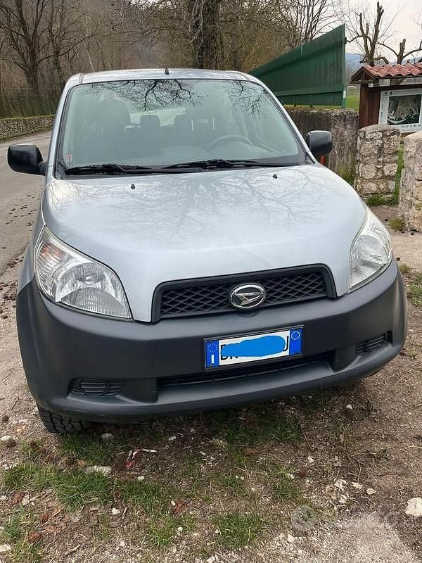 Usata Daihatsu Terios 2008 Grigio SUV