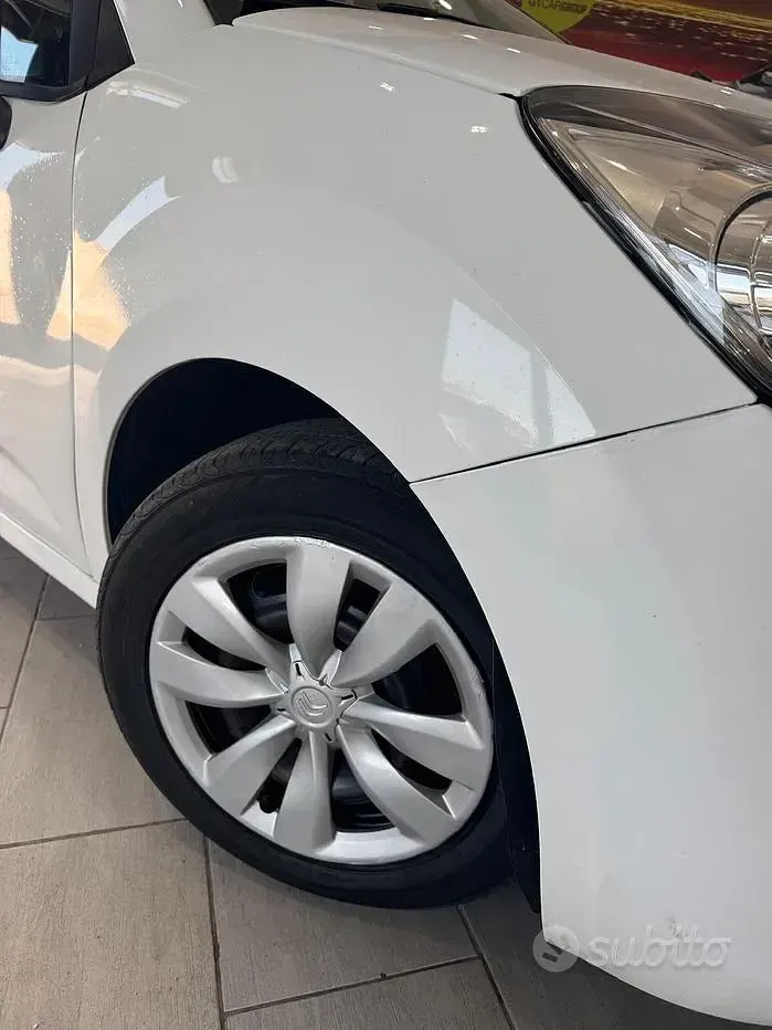 Usata Citroën C3 Exclusive 75 CV (55 kW) 2015 Bianco Berlina