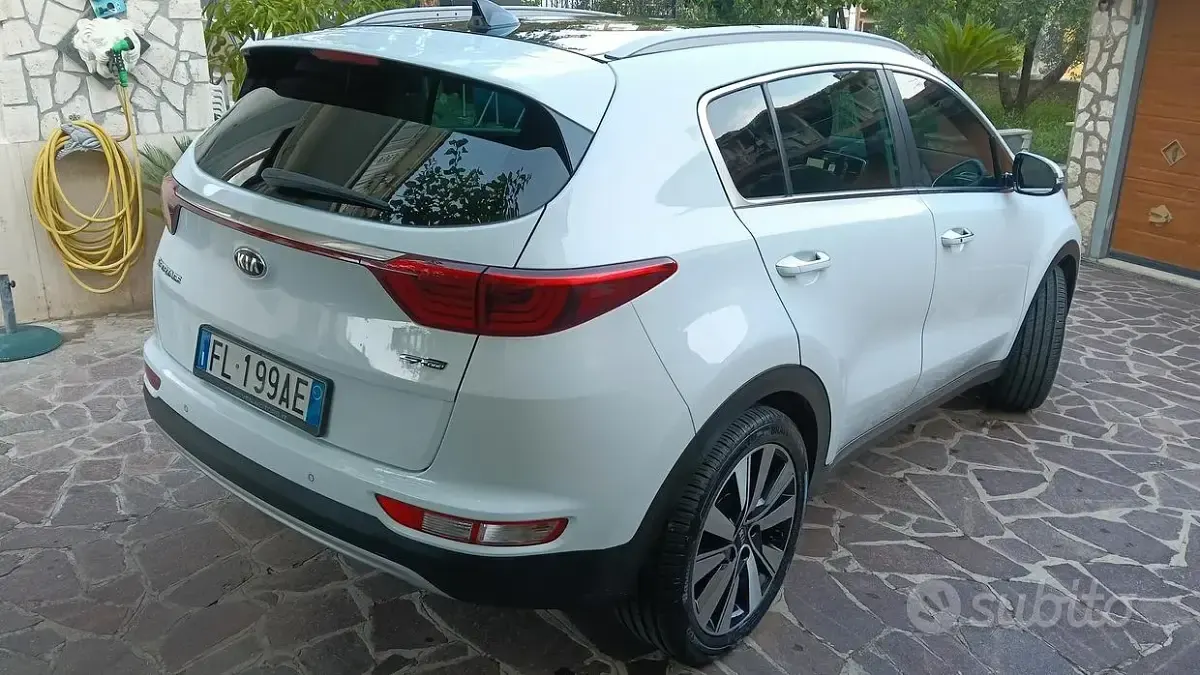 Usata Kia Sportage GT-Line 115 CV (84 kW) 2017 Bianco SUV