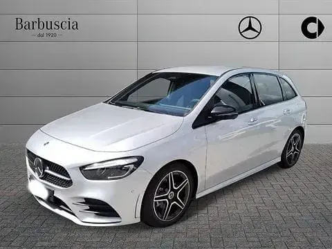 Usata Mercedes 180 AMG Line Premium 116 CV (85 kW) 2023 Berlina