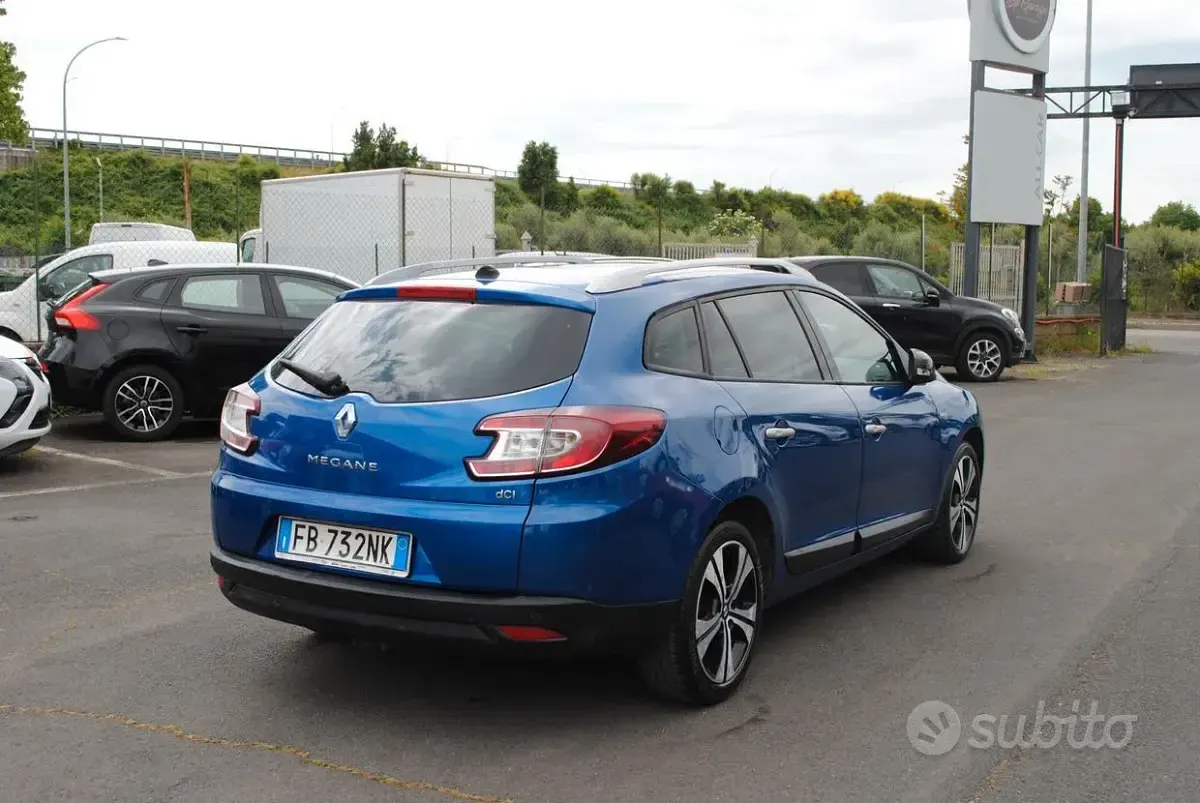 Usata Renault Mégane GrandTour 110 CV (80 kW) 2016 Blu Station wagon