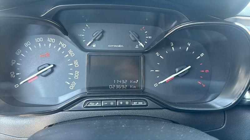 Usata Citroën C3 PureTech 110 CV (80 kW) 2024 Bianco Berlina