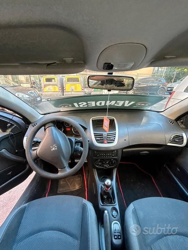Usata Peugeot 206 60 CV (44 kW) 2010 Grigio Utilitaria