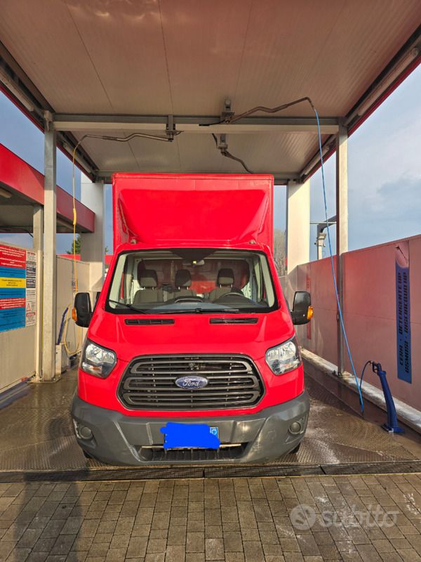 Usata Ford Transit 131 CV (96 kW) 2018 Rosso