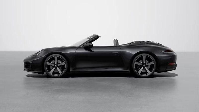 Usata Porsche 911 Carrera Cabriolet 394 CV (289 kW) 2024 Nero Cabrio