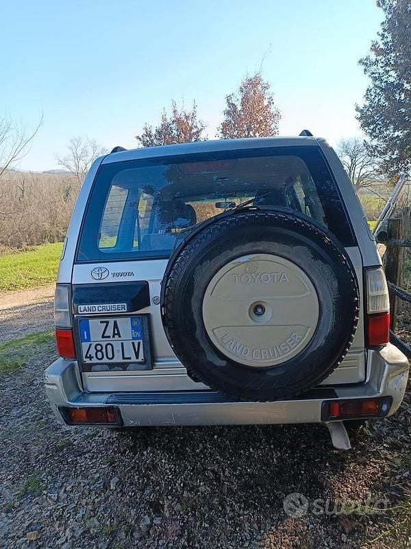 Usata Toyota Land Cruiser 2001 Grigio SUV
