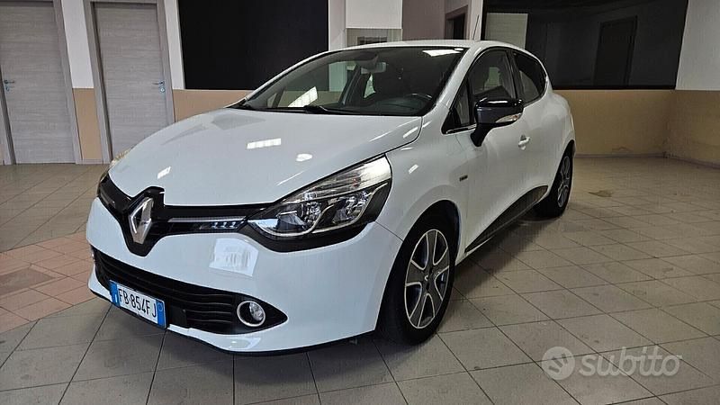 Usata Renault Clio IV 75 CV (55 kW) 2015 Bianco Berlina