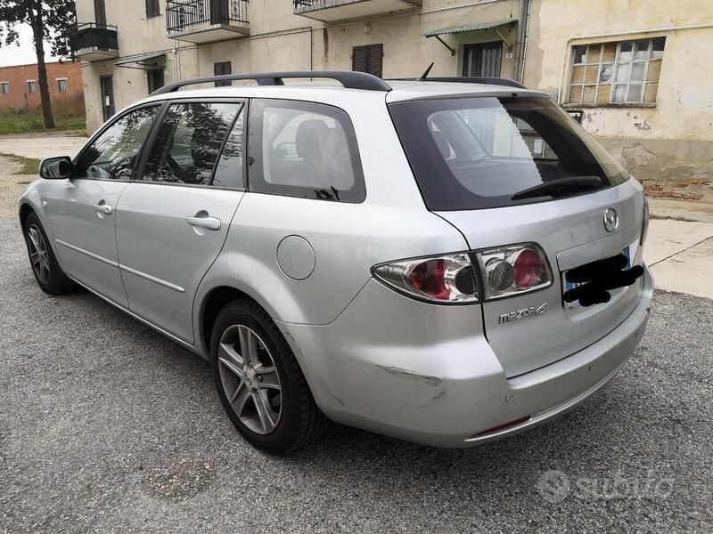 Grigio Usata 2007 Mazda 6 Station wagon | 700 € (Super prezzo) - Immagine 1/4